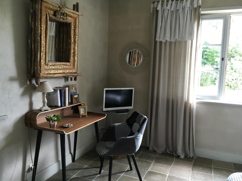 Les Volets Bleus Bed & Breakfast Арконг Екстериор снимка