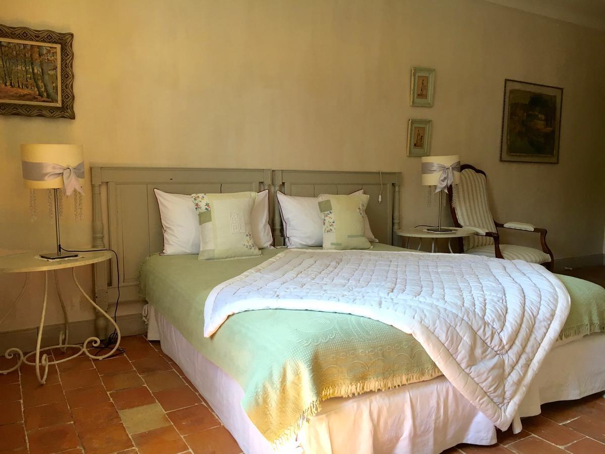 Les Volets Bleus Bed & Breakfast Арконг Екстериор снимка